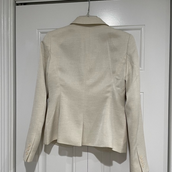 The Limited Women’s Cream Tailored Blazer - Picture 2 of 3